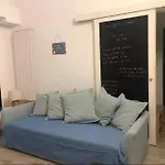 아파트 La Casina Del Mare 체치나